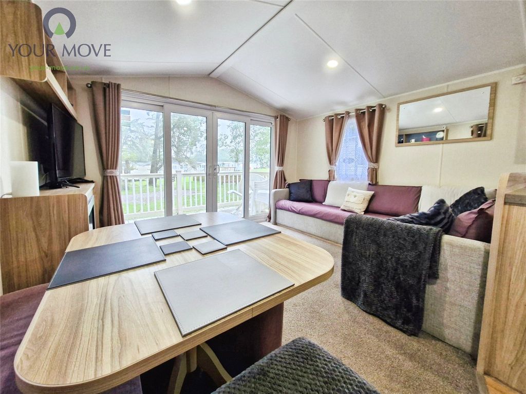 Property photo 2 of 25 Picture No. 02