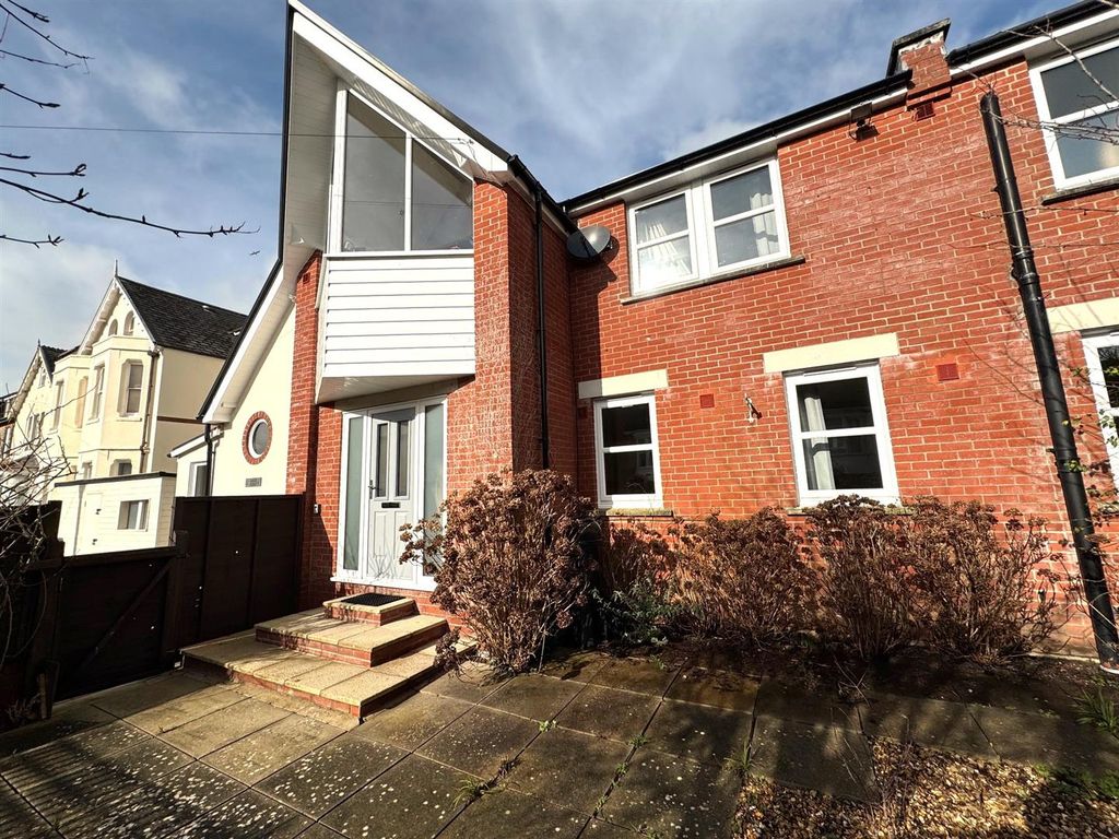 Property photo 2 of 17 Front 2.Jpg