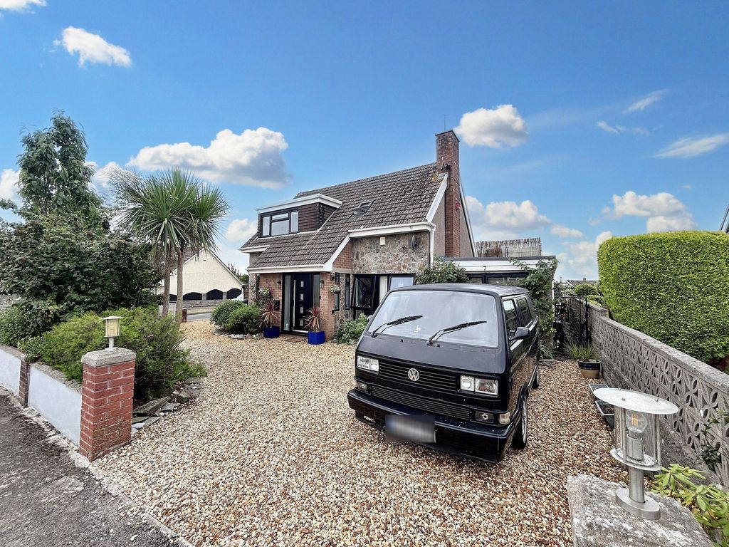 Property photo 1 of 46