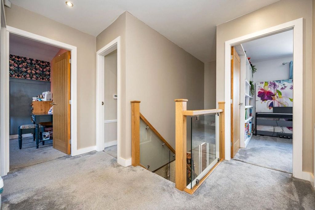 Additional image 15 of 5 bed detached house for saleSummer View, Holmfirth, West Yorkshire HD9