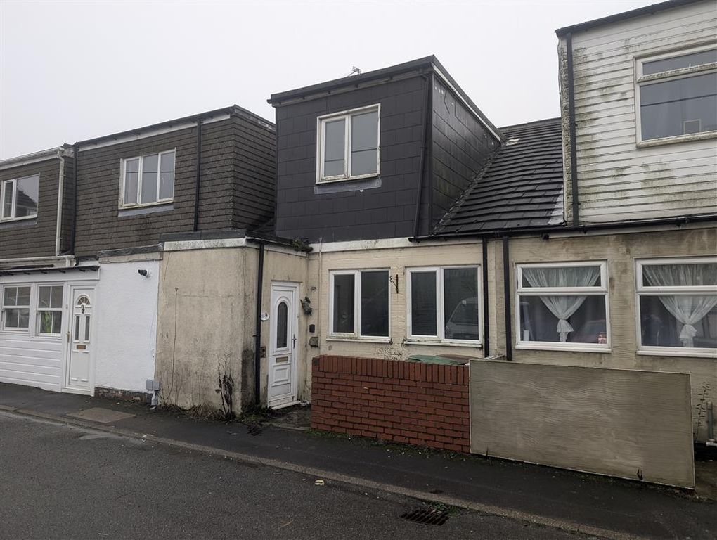 Property photo 1 of 2