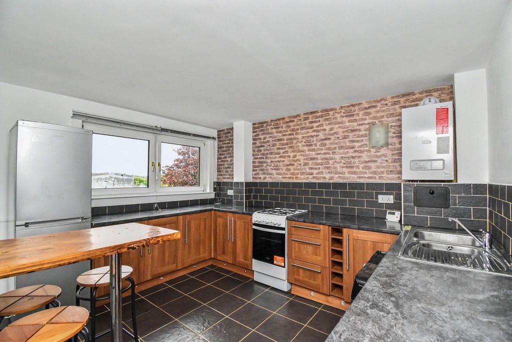 Property photo 3 of 10 Kitchen Angle 1