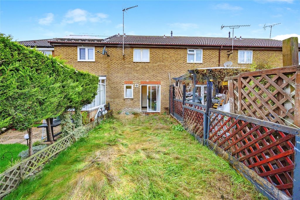 Property photo 2 of 10 Garden