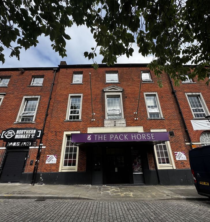 Property photo 1 of 14 Pkhrs94743994Img_2376.Jpg