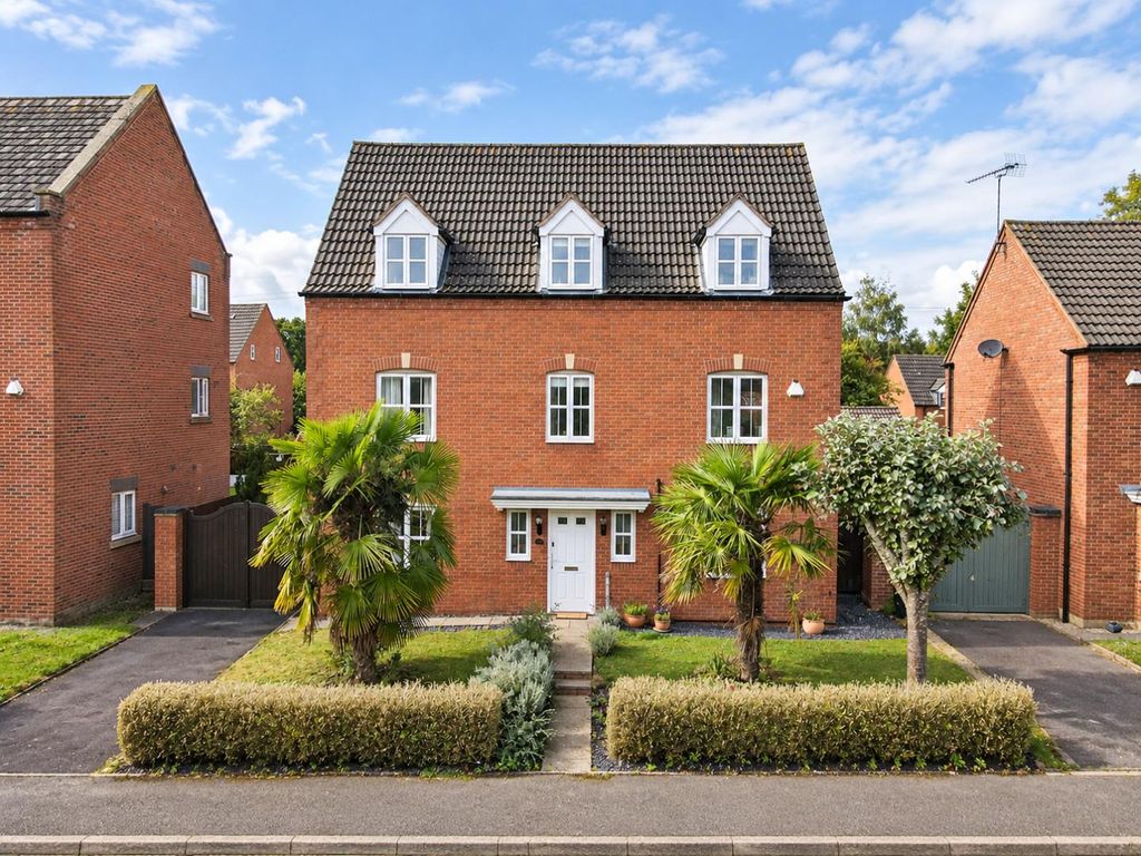 Property photo 1 of 36 2974E7E2-91F2-4127-90d0-B5F18537E6A5.Png