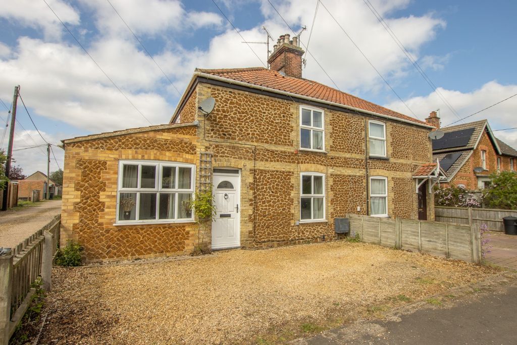 Property photo 1 of 30 5102581