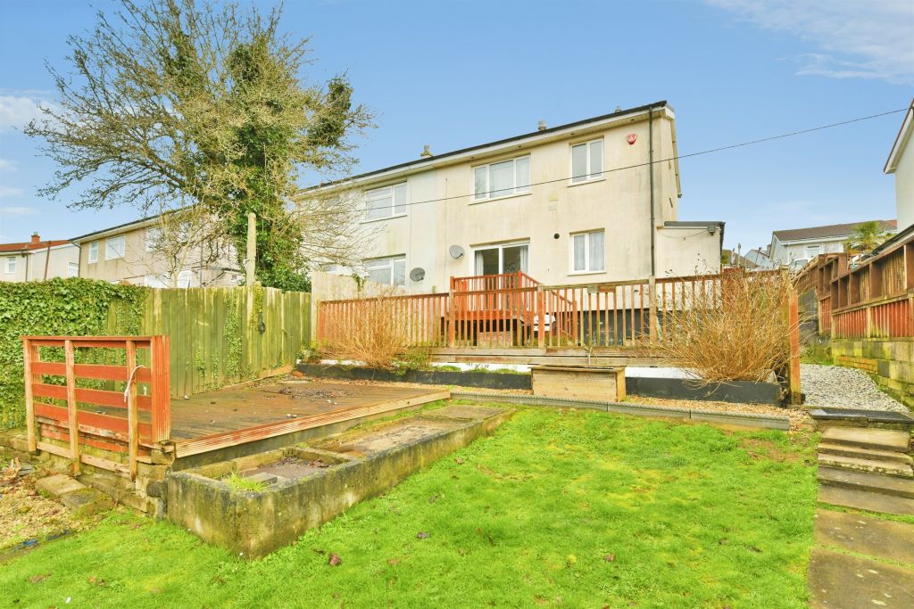 Property photo 3 of 18