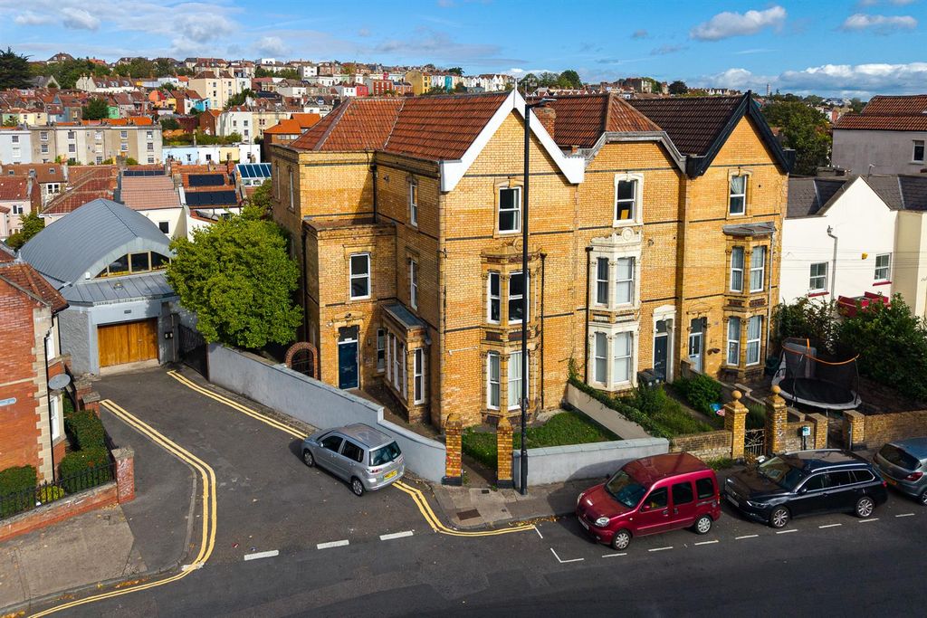 Property photo 1 of 53 71 Ashley Road, Montpelier, Bristol Bs6 5Nr | Free