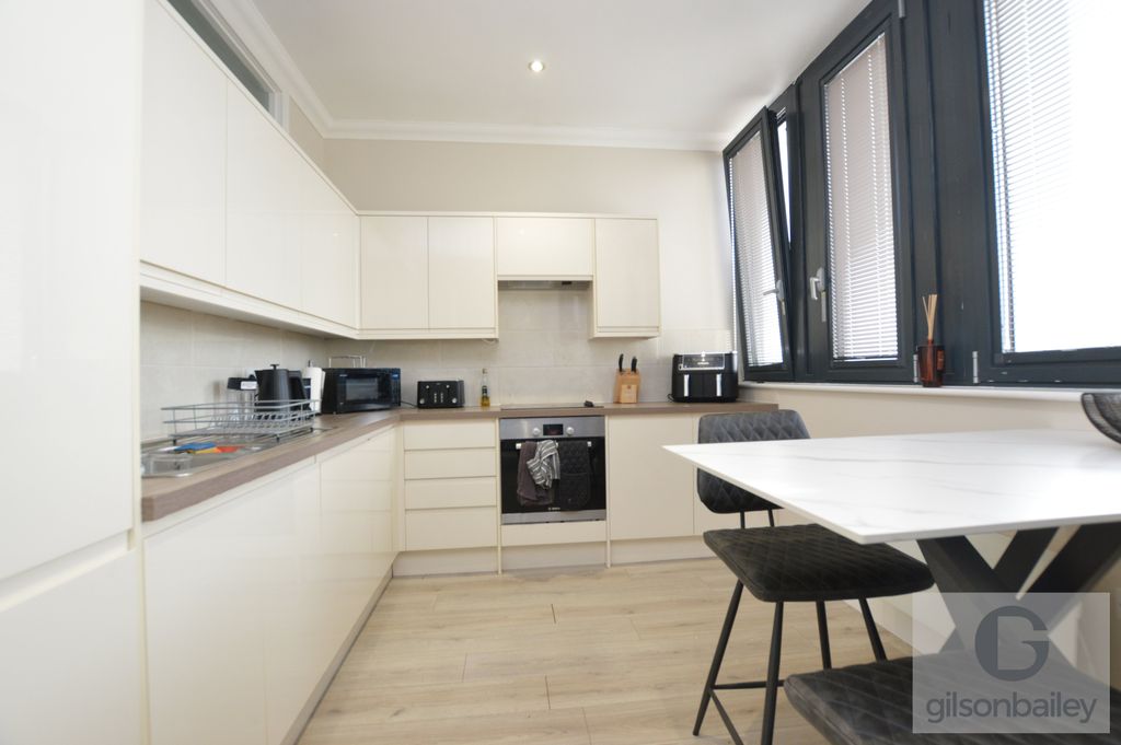 Property photo 3 of 11 Dsc_0433