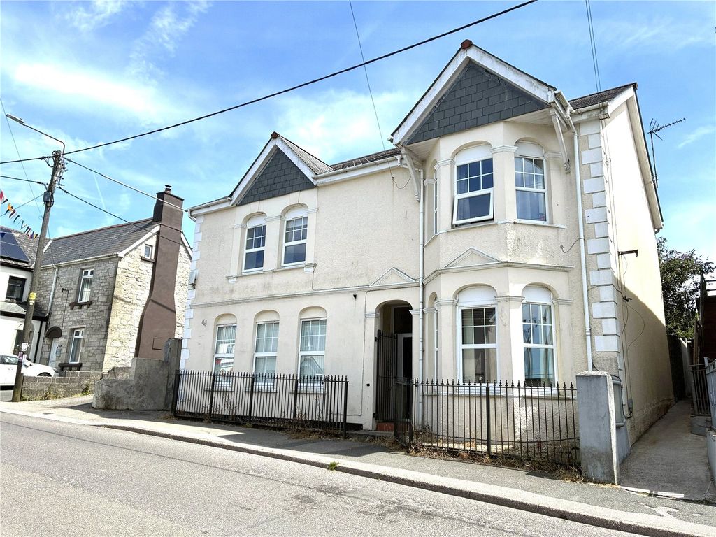 Property photo 1 of 8 Picture No. 24