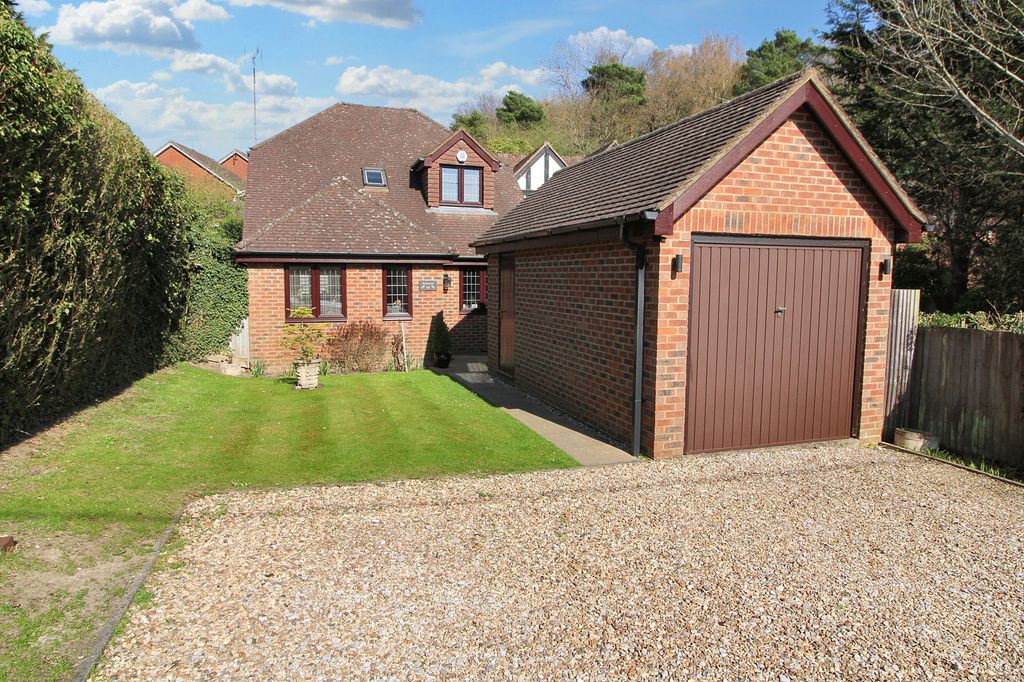 Property photo 1 of 19 Photo 20