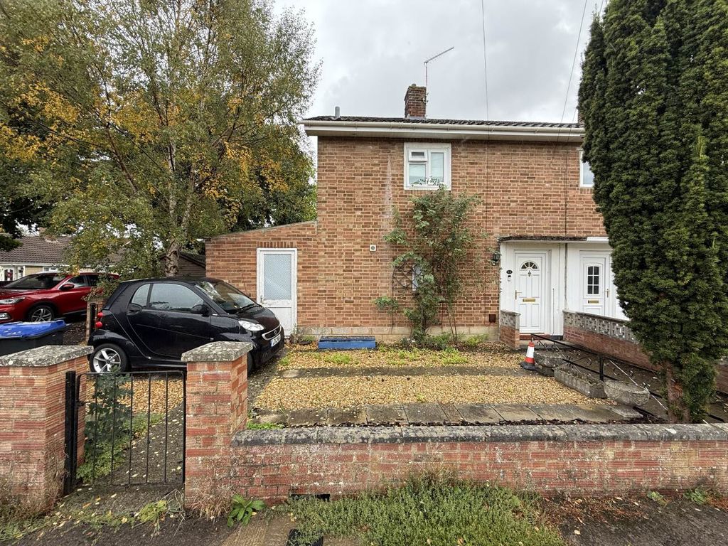 Property photo 1 of 12 External Front