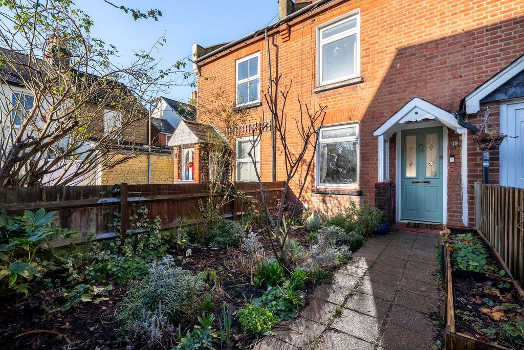 Property photo 1 of 12