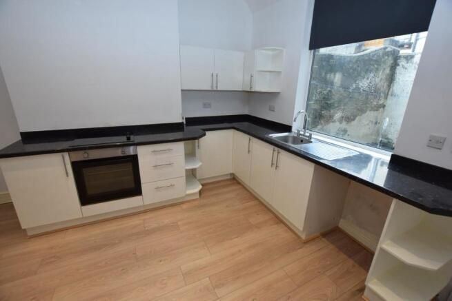 Property photo 2 of 9 Kitchen.Jpeg