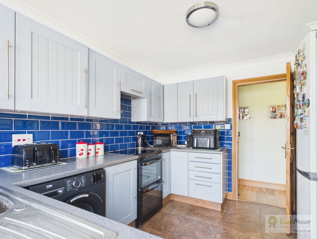 Property photo 3 of 16 Cam03603G0-Pr0068-Still010