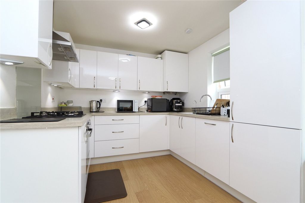 Property photo 3 of 18 Picture No. 05