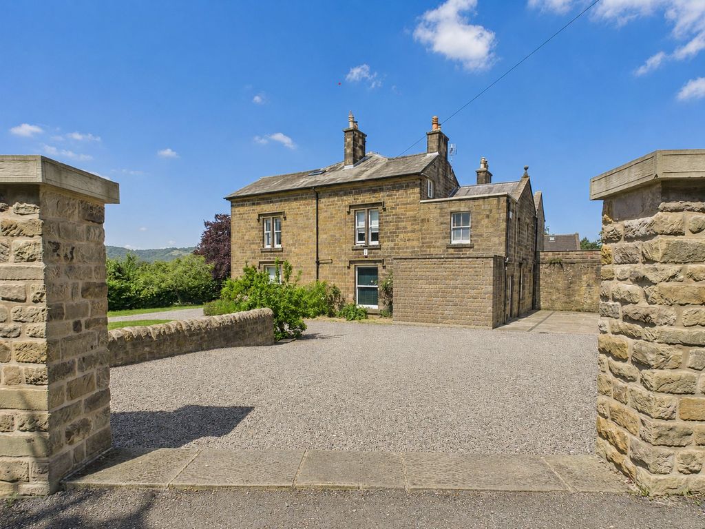 Property photo 1 of 60