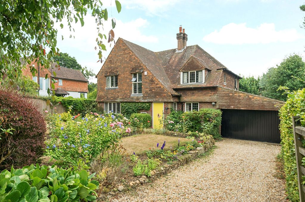Property photo 1 of 22 1328704-34-688270...