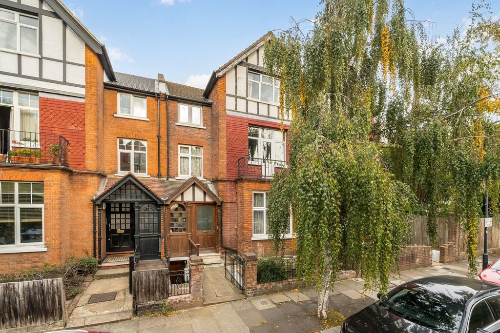 Property photo 1 of 13