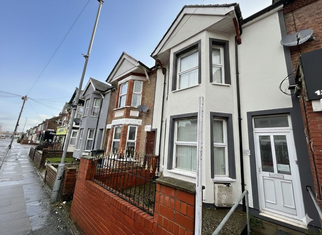 Property photo 1 of 14 4829960