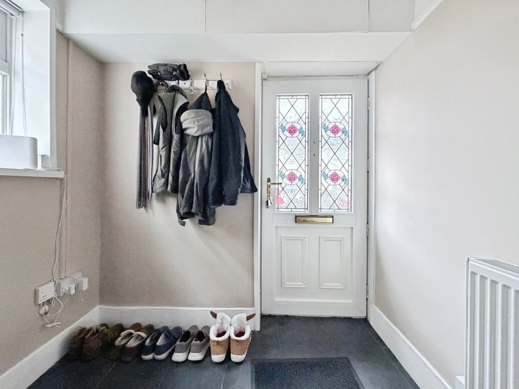 Property photo 3 of 37 4883546