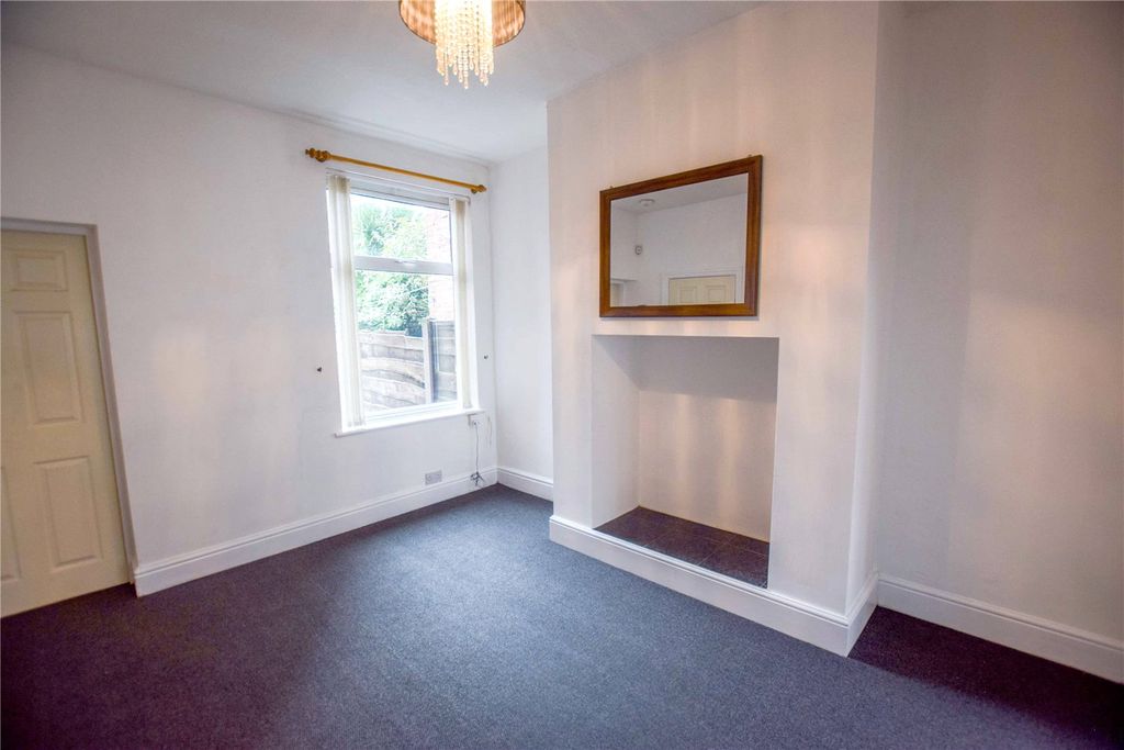 Property photo 3 of 12 Picture No. 06