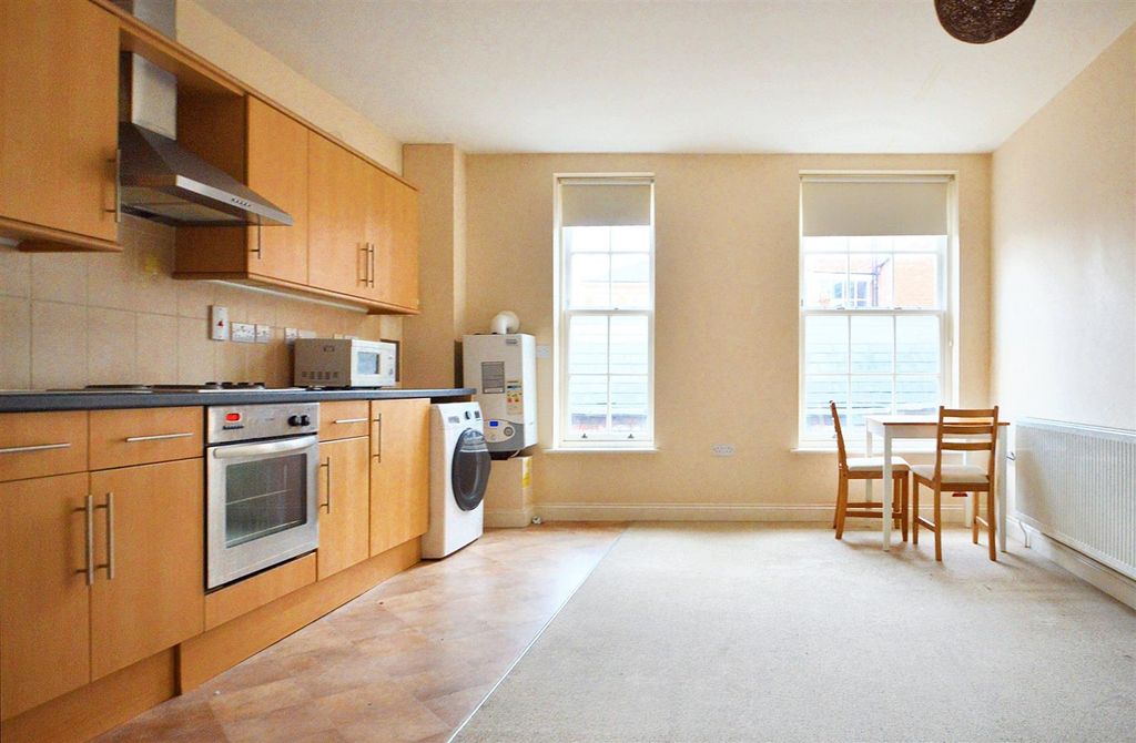 Property photo 2 of 5