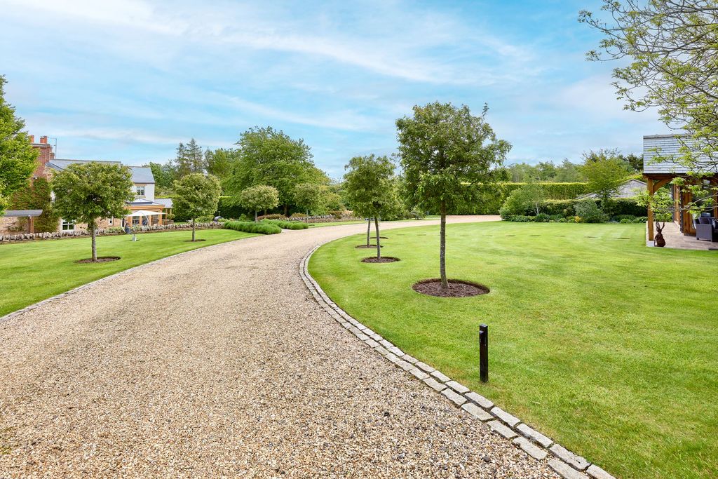 Additional image 6 of 5 bed detached house for saleStainborough Fold Farm, Hood Green S75