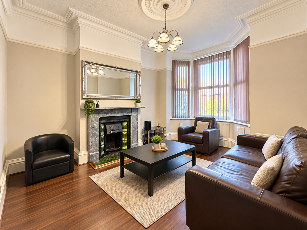 Property photo 3 of 15 Bad066d6-873B-45Bb-B8Bf-cc29477F2Ffd