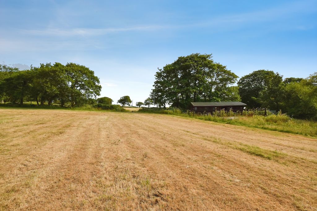 Property photo 3 of 31 Sa108Nf-7