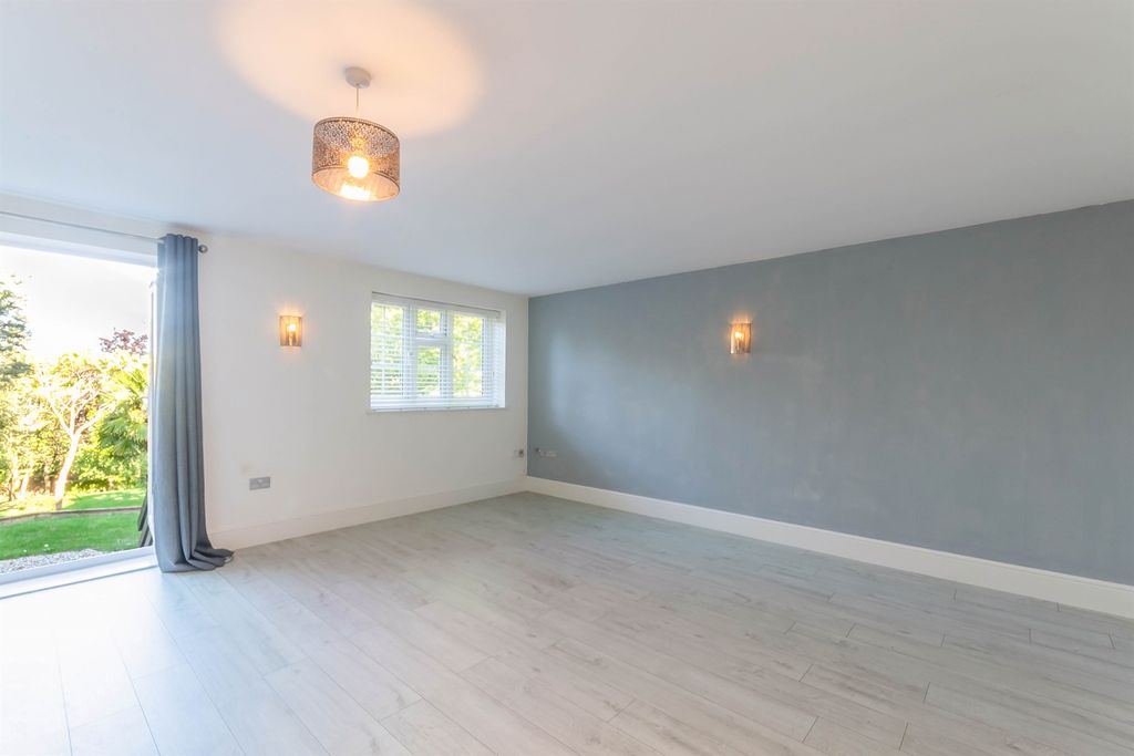 Property photo 3 of 17 Lounge/Diner/Kitchen