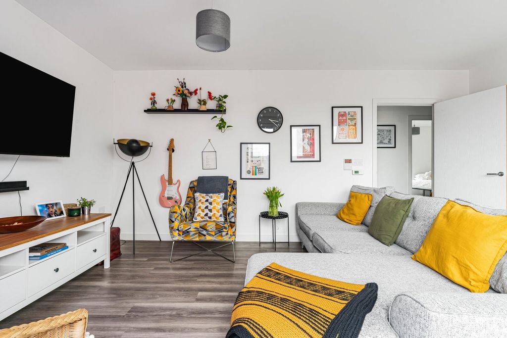 Property photo 3 of 24 Open Plan Living/Dining/ Kitchen