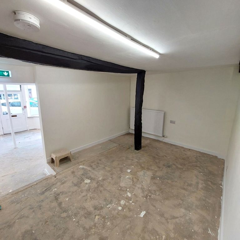 Property photo 3 of 5