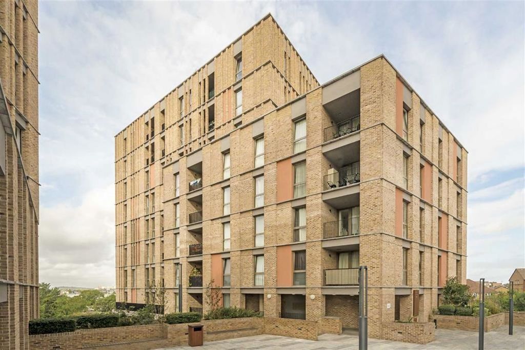 Property photo 1 of 5