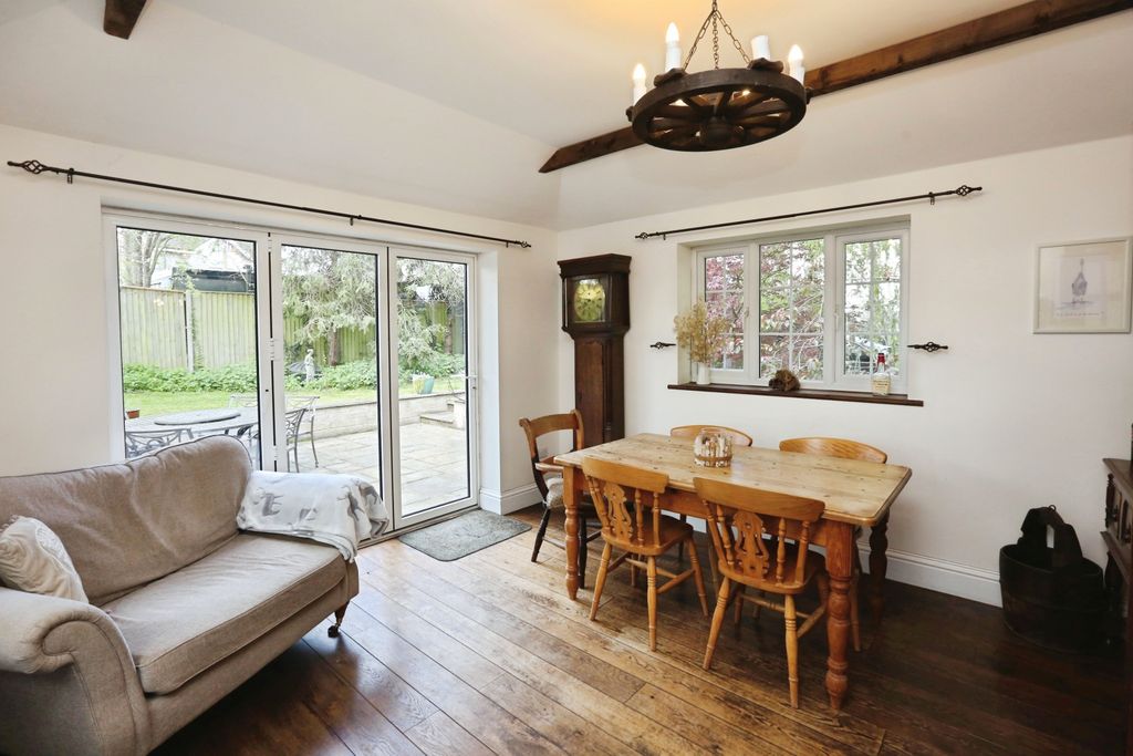 Property photo 3 of 20