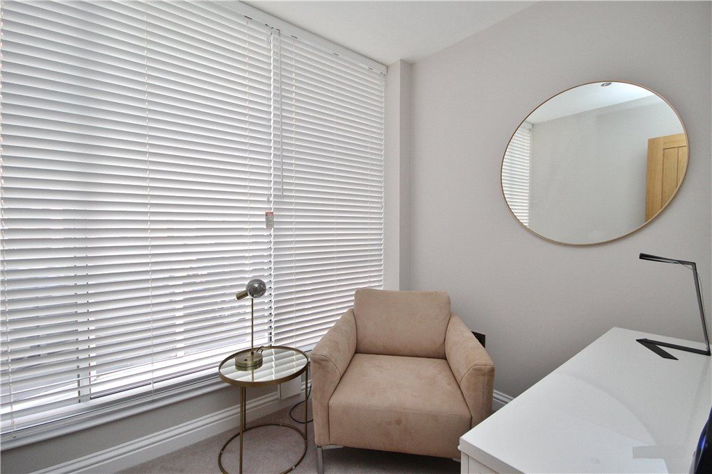 Property photo 3 of 6 Office