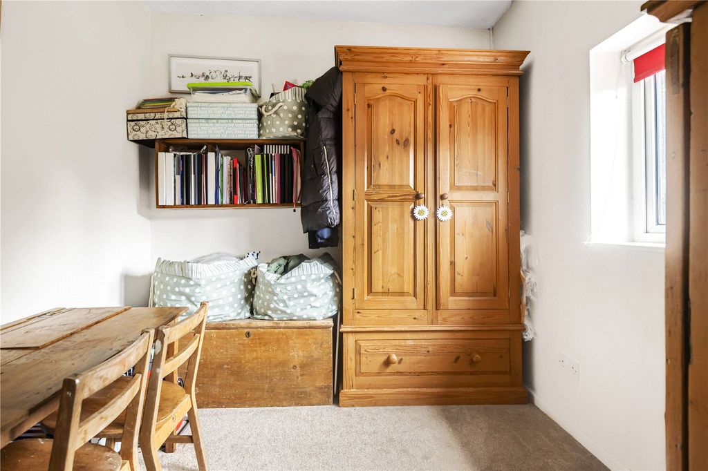 Property photo 3 of 12 Picture No. 47