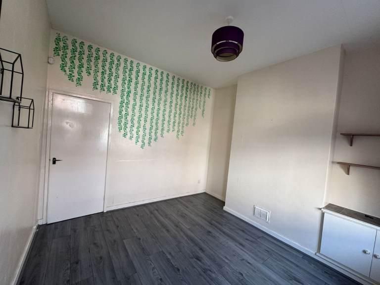 Property photo 2 of 13 Photo 2