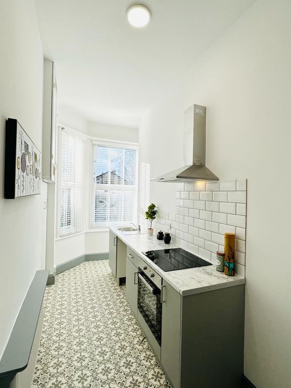 Property photo 3 of 21