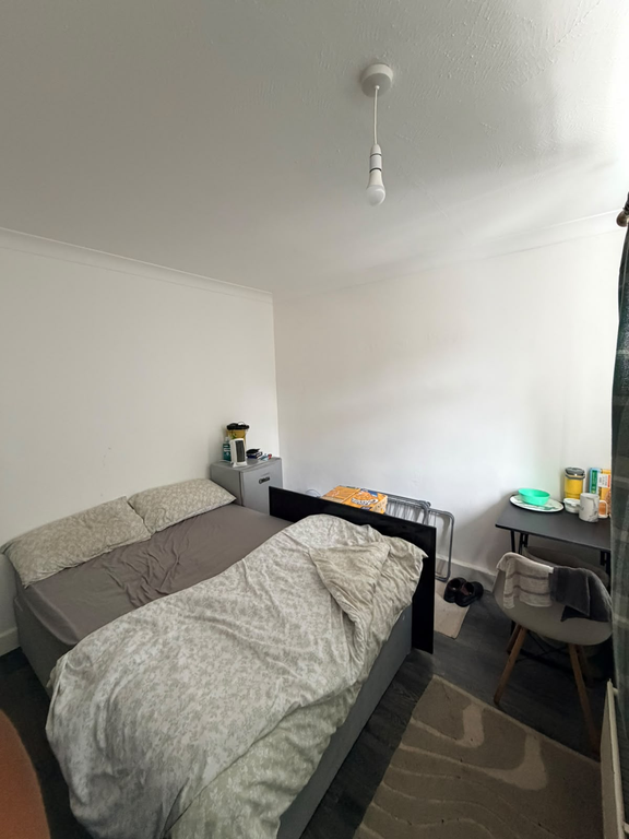 Property photo 1 of 3