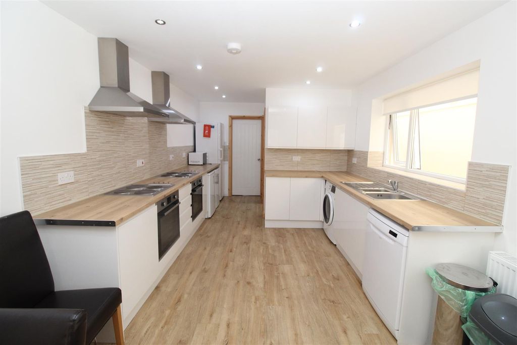 Property photo 1 of 23 Img_0139.Jpg