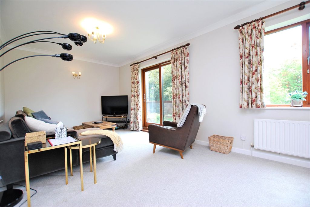 Property photo 2 of 14 Picture No. 06