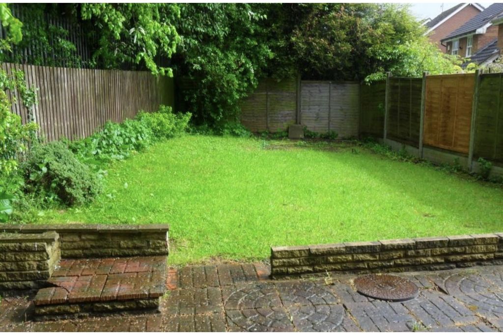 Property photo 2 of 4