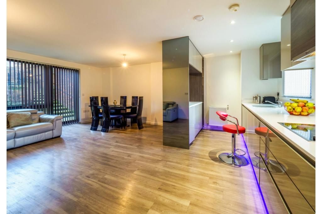Property photo 2 of 15 Fishers Way Wembley Ha0 2Fu (3)