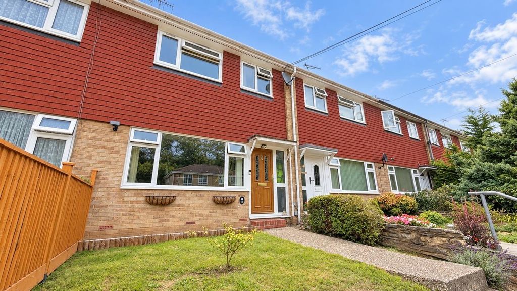 Property photo 1 of 25