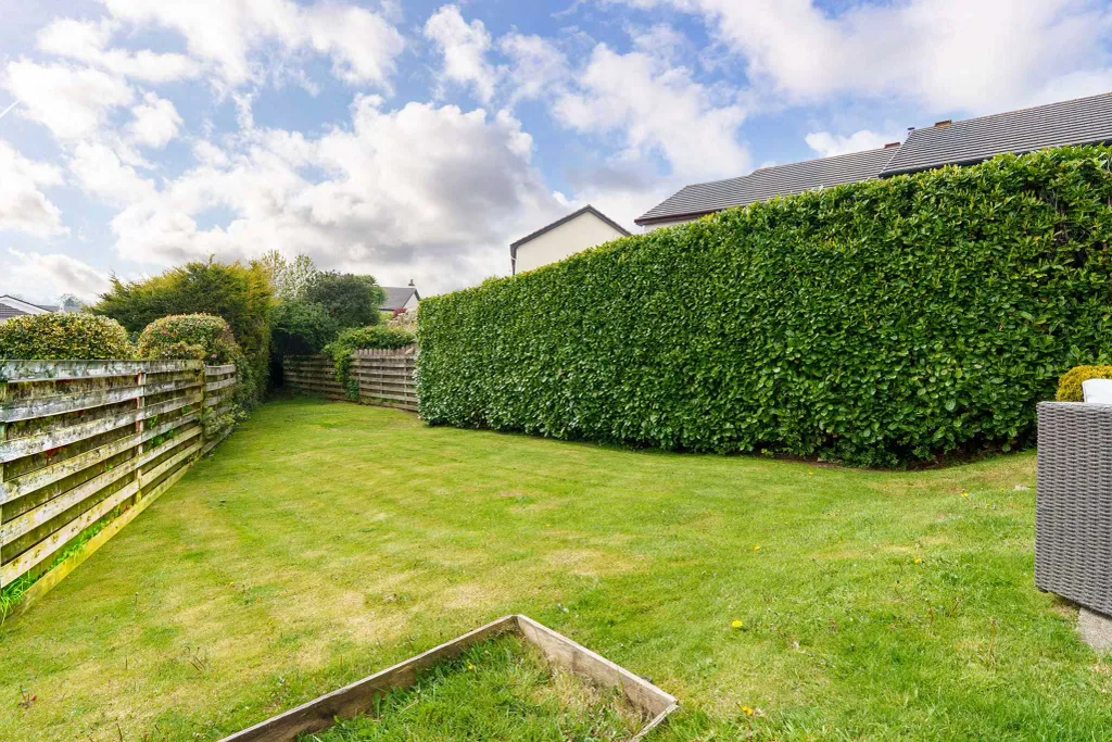 Property photo 2 of 26