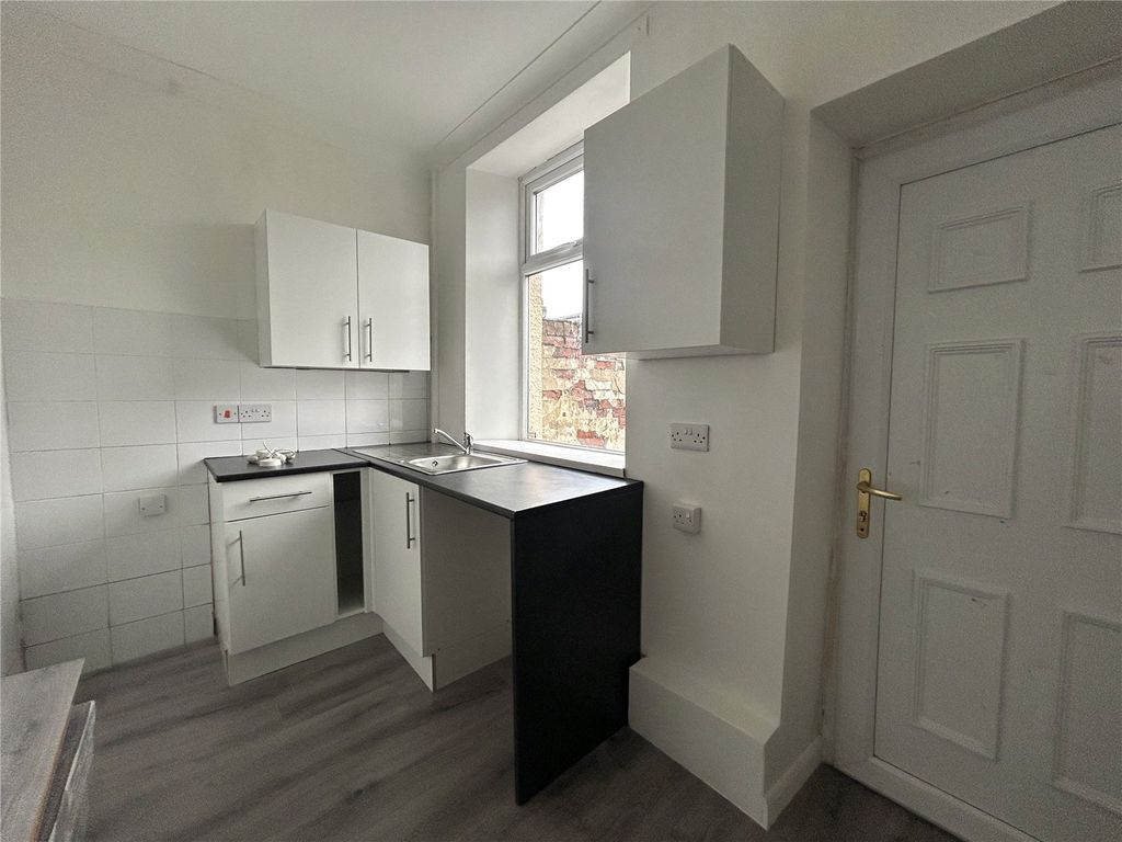 Property photo 2 of 6 Picture No. 02