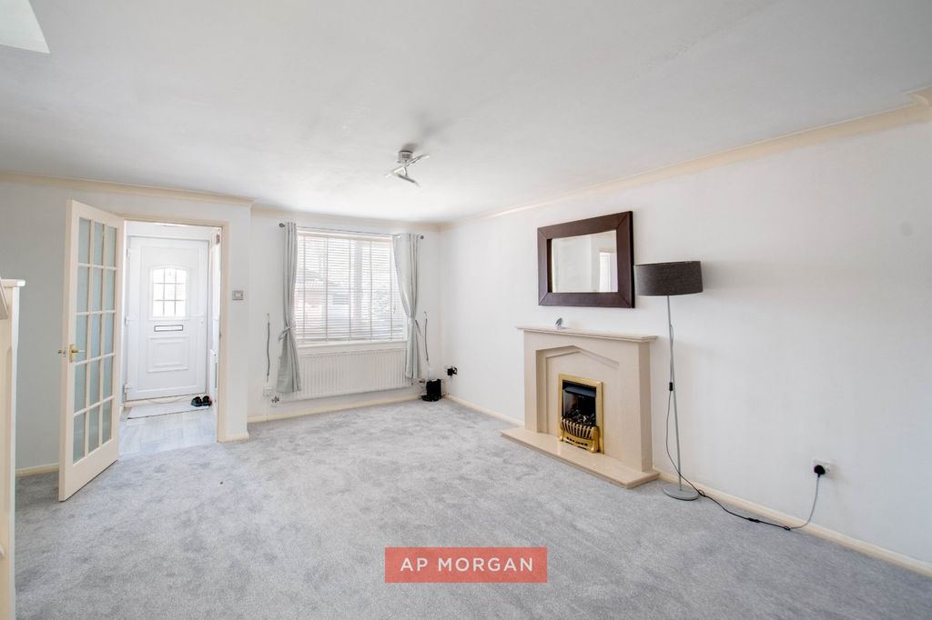 Property photo 2 of 12 Picture No. 02