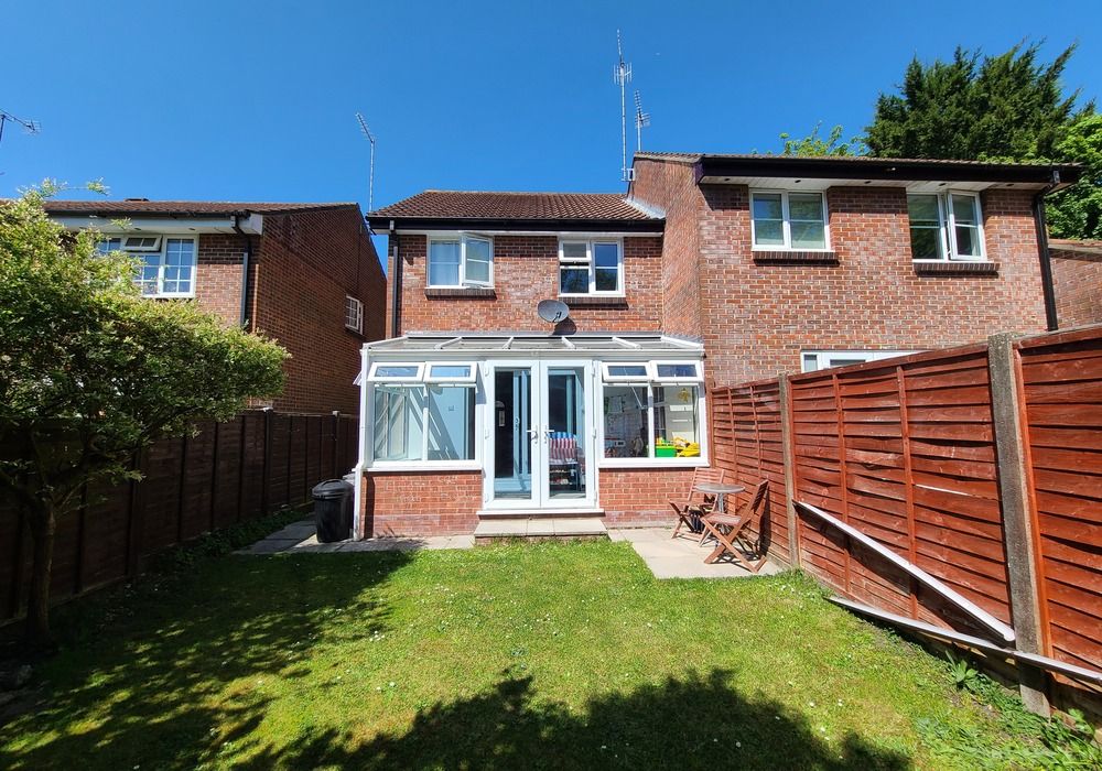 Property photo 2 of 11