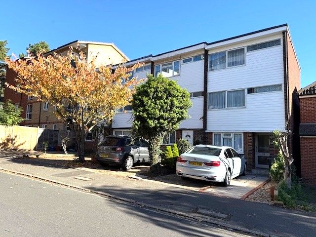 Property photo 1 of 24